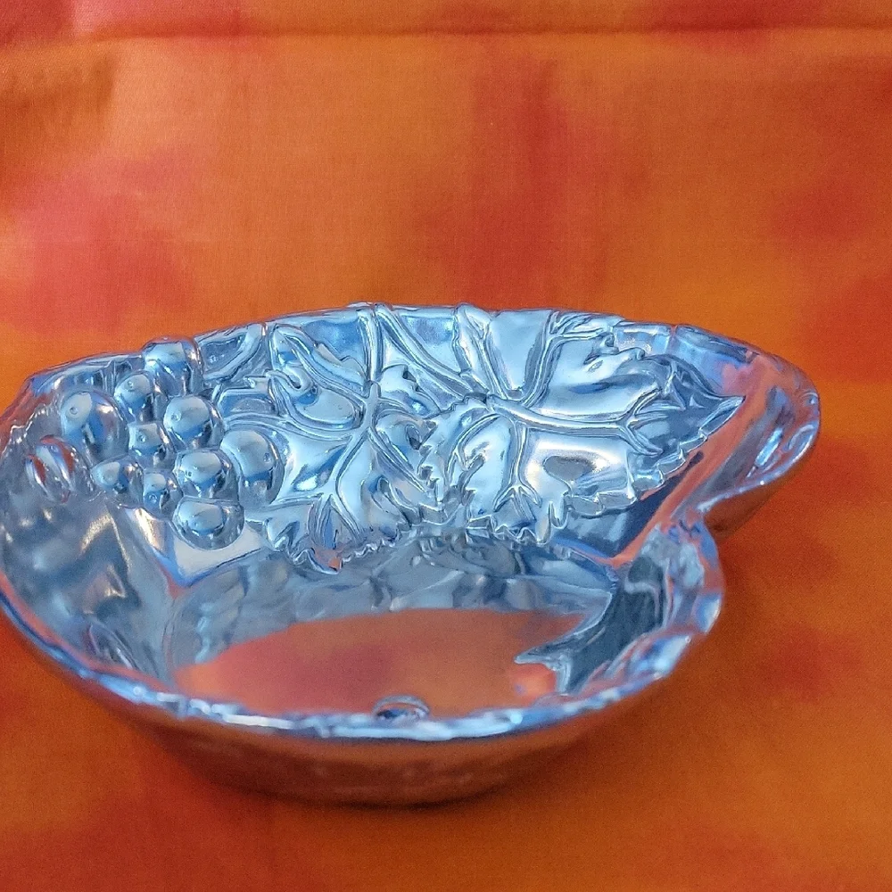 Arthur Court Silver Heart Bowl Grape Vine